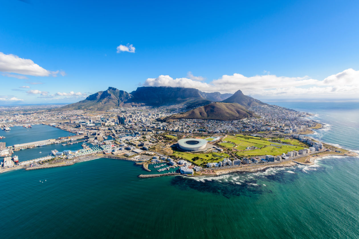 Veduta di Cape Town dall'aereo in Sudafrica