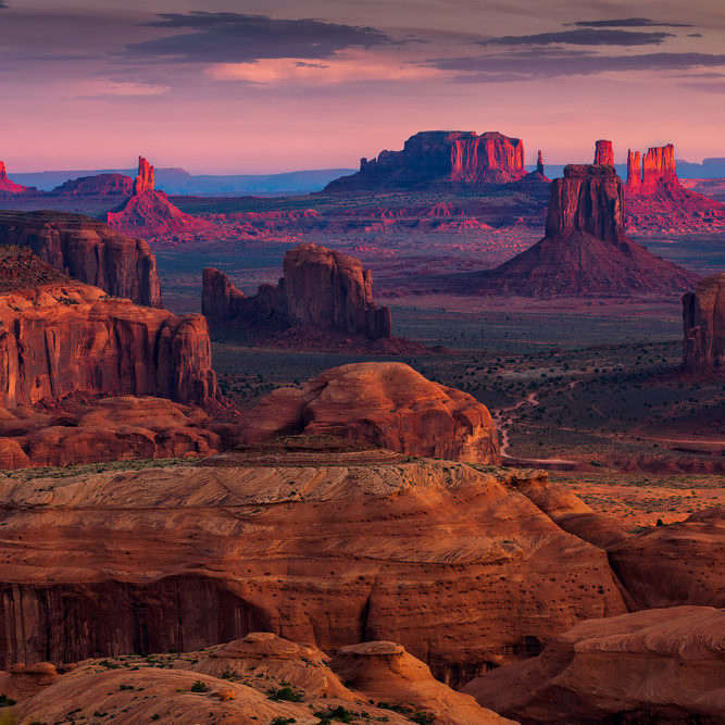 Sunrise,In,Hunts,Mesa,Navajo,Tribal,Majesty,Place,Near,Monument